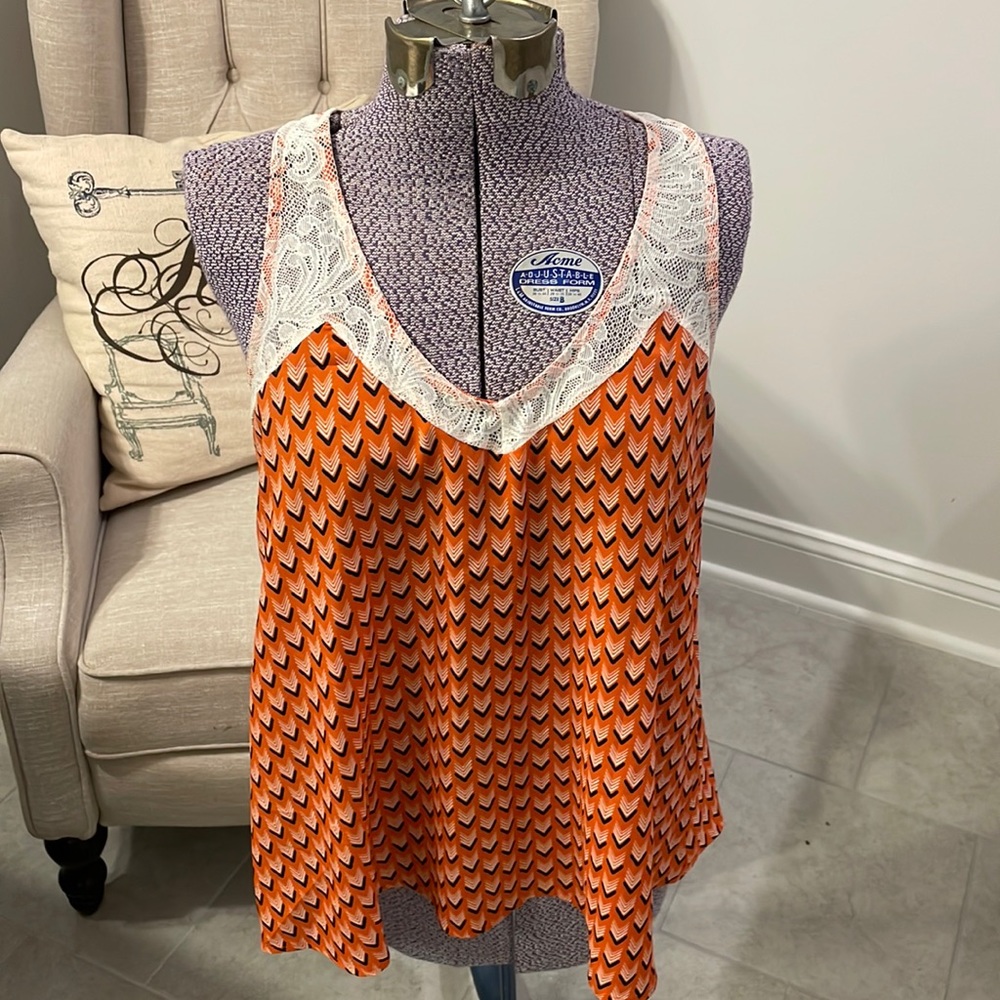 Racer back tank blouse